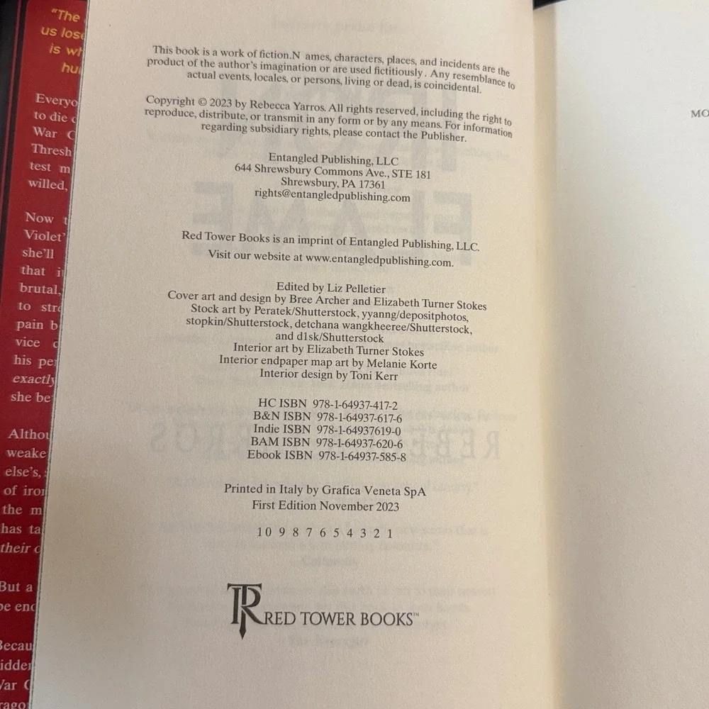 Iron Flame Rebecca Yarros First Edition First Print Sprayed Edges Hardcover Book